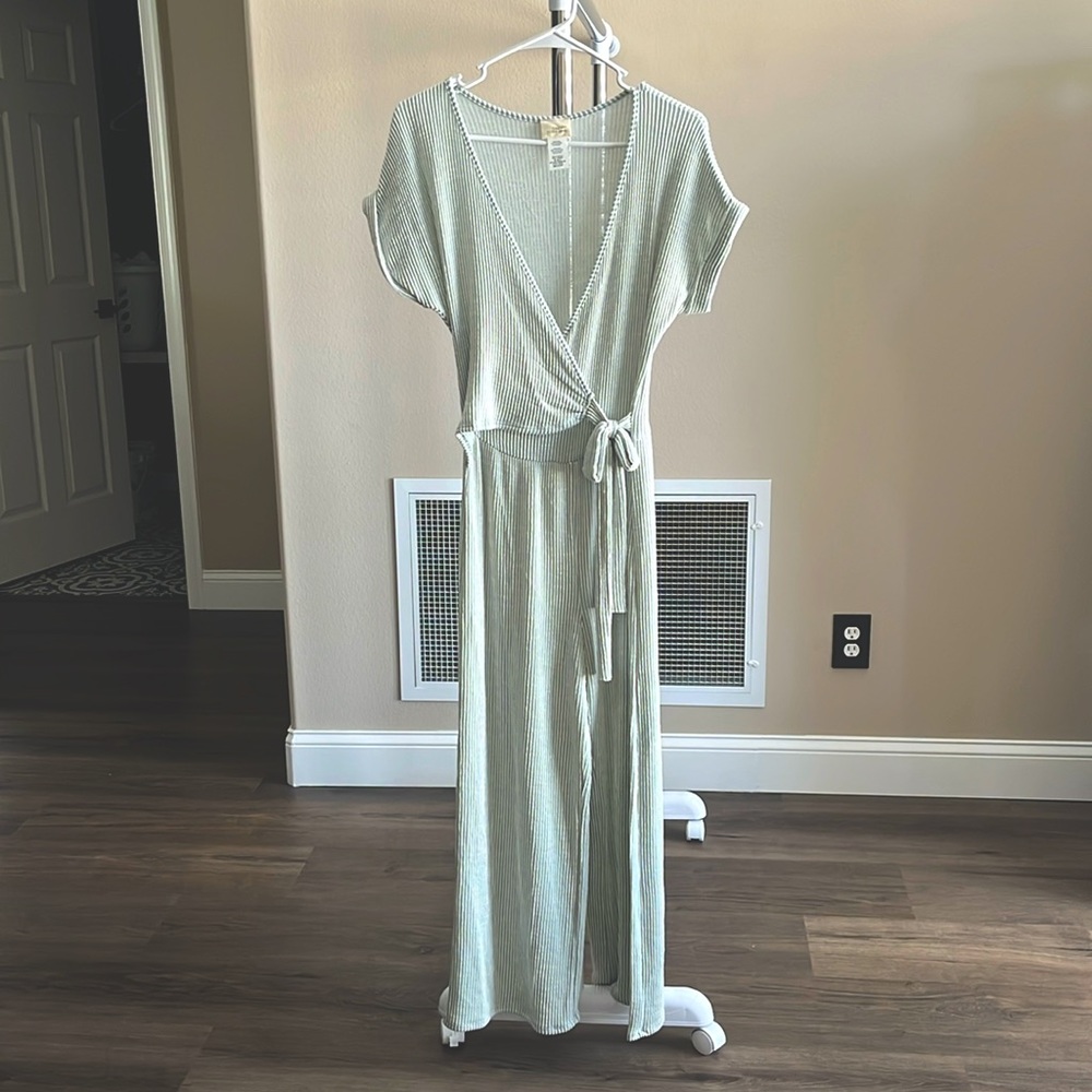 Caution To the Wind women’s jumpsuit/romper Size M